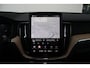 Volvo XC60 T6 350PK Plug-in hybrid AWD Plus Dark | Adaptive Cruise & Pilot Assist | Panoramisch Schuif-/Kanteldak | 360 Camera | Head-Up Display | Stoelverwarming voor & achter | Stuurverwarming | Semi Elektr. Trekhaak | Elektr. Achterklep | Premium Harman/Kardon Audio |