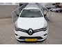 Renault Clio Estate 0.9 TCe Limited Nederlandse auto/Navigatie/Parkeersensoren/Cruise control/Keyless/Bluetooth/Airco/Bass reflex audio/Elektrische ramen/Elektrisch verstelbare spiegels/16'' Lichtmetalen velgen.