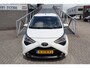 Toyota Aygo 1.0 VVT-i x-joy automaat! Apple carplay/Achteruitrijcamera/Climate control/DAB Radio/Licht metalen velgen
