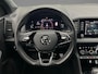 Skoda Karoq Sportline Business 1.5 TSI 150pk DSG Automaat Trekhaak, Adaptive cruise control, Achteruitrijcamera, Navigatie, LED matrix koplampen, Stoelverwarming