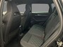Skoda Karoq Sportline Business 1.5 TSI 150pk DSG Automaat Trekhaak, Adaptive cruise control, Achteruitrijcamera, Navigatie, LED matrix koplampen, Stoelverwarming