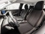 Peugeot 208 1.2 PureTech Sport 101Pk (APPLE CARPLAY, NAVIGATIE, CRUISE, PARKEERSENSOREN, SPORTSTOELEN, LM VELGEN, LANE ASSIST, NIEUWE APK, NIEUWSTAAT)