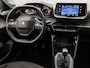 Peugeot 208 1.2 PureTech Sport 101Pk (APPLE CARPLAY, NAVIGATIE, CRUISE, PARKEERSENSOREN, SPORTSTOELEN, LM VELGEN, LANE ASSIST, NIEUWE APK, NIEUWSTAAT)