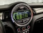 MINI Cooper Cabrio 1.5 Chili Sport (GROOT NAVI, DEALER ONDERHOUDEN, DIAMOND STITCHING, LEDER, STOELVERWARMING, SPORTSTOELEN, JACK UNION ACHTERLICHTEN, PARKEERSENSOREN, NIEUWSTAAT)