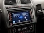 Volkswagen Polo 1.2 TSI Sport Automaat (NAVIGATIE, CLIMATE, STOELVERWARMING, GETINT GLAS, SPORTSTOELEN, PARKEERSENSOREN, CRUISE, NIEUWSTAAT)