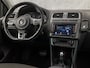 Volkswagen Polo 1.2 TSI Sport Automaat (NAVIGATIE, CLIMATE, STOELVERWARMING, GETINT GLAS, SPORTSTOELEN, PARKEERSENSOREN, CRUISE, NIEUWSTAAT)