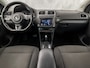 Volkswagen Polo 1.2 TSI Sport Automaat (NAVIGATIE, CLIMATE, STOELVERWARMING, GETINT GLAS, SPORTSTOELEN, PARKEERSENSOREN, CRUISE, NIEUWSTAAT)