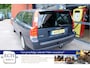 Volvo V70 2.4 140 pk Aut. Edition II, Volvo-dealer onderhouden, Trekhaak