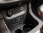 Citroën C3 1.2 PureTech Shine Automaat (APPLE CARPLAY, GROOT NAVI, CAMERA, LEDER, STOELVERWARMING, SPORTSTOELEN, GETINT GLAS, CRUISE, NIEUWSTAAT)