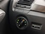 Skoda Fabia Combi 1.2 TSI JOY Sport (SCHERM, CLIMATE, STOELVERWARMING, SPORTSTOELEN, ALCANTARA, GETINT GLAS, PARKEERSENSOREN, TREKHAAK, CRUISE, NIEUWSTAAT)