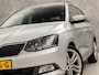 Skoda Fabia Combi 1.2 TSI JOY Sport (SCHERM, CLIMATE, STOELVERWARMING, SPORTSTOELEN, ALCANTARA, GETINT GLAS, PARKEERSENSOREN, TREKHAAK, CRUISE, NIEUWSTAAT)