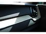 Volvo XC60 T6 Plug-in hybrid AWD Plus Dark | Trekhaak | All-Season banden | 360 Graden Camera | Panoramadak | Adaptieve Cruise Control | Apple Carplay/ Android Auto | Verwarmbare Voorstoelen | Parkeerverwarming