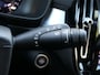 Volvo XC40 2.0 B3 Plus Black | Harman/Kardon | Memory | Stoel/stuurverwarming | Apple-/Android Carplay | 20 inch zwarte velgen | Draadloze telefoon oplader | Google | BLIS | ACC