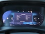 Volvo XC40 2.0 B3 Plus Black | Harman/Kardon | Memory | Stoel/stuurverwarming | Apple-/Android Carplay | 20 inch zwarte velgen | Draadloze telefoon oplader | Google | BLIS | ACC