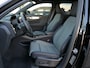 Volvo XC40 2.0 B3 Plus Black | Harman/Kardon | Memory | Stoel/stuurverwarming | Apple-/Android Carplay | 20 inch zwarte velgen | Draadloze telefoon oplader | Google | BLIS | ACC