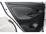 Toyota Yaris Cross 1.5 Hybrid Executive | Navigatie | Trekhaak | Half leder | Stoel / Stuurverwarming |