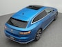 Volkswagen Arteon Shooting Brake R-Line 1.4 TSI eHybrid 218 PK | LED Matrix IQ | Panoramadak | Trekhaak | Dynamic Chassis | Stoelverwarming Voor & Achter | Achteruitrijcamera |