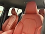 Volvo XC40 2.0 T4 Inscription | 360 Graden Camera | All season banden | Parkeersensoren | Navigatie | Lederen Bekleding | Stoelverwarming | Parkeerassistent | LED Koplampen | Cruise Control | BLIS