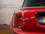 MINI Cooper 5-Deurs 1.5 NAP, stoelverw. Blazing red!