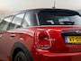MINI Cooper 5-Deurs 1.5 NAP, stoelverw. Blazing red!