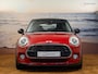 MINI Cooper 5-Deurs 1.5 NAP, stoelverw. Blazing red!