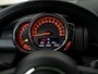 MINI Cooper 5-Deurs 1.5 NAP, stoelverw. Blazing red!