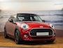 MINI Cooper 5-Deurs 1.5 NAP, stoelverw. Blazing red!