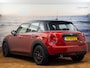 MINI Cooper 5-Deurs 1.5 NAP, stoelverw. Blazing red!