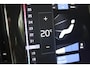 Volvo V60 T8 455PK Recharge AWD R-Design Long Range | Adaptive Cruise & Pilot Assist | Premium Harman/Kardon Audio | Power Seats incl. Memory | Stoel & Stuurverwarming | Achterbank Verwarming | Panoramisch Schuif-/Kanteldak