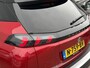 Peugeot e-2008 EV GT Pack 50 kWh Stoelverwarming | Panoramadak | Navigatie I SOH 92% | CarPlay | Dodehoekdetectie | Camera |