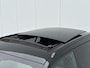 Peugeot e-2008 EV GT Pack 50 kWh Stoelverwarming | Panoramadak | Navigatie I SOH 92% | CarPlay | Dodehoekdetectie | Camera |
