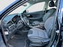 Kia Niro EV e-Niro DynamicPlusLine 39 kWh 136pk | Camera | Carplay | Trekhaak | Adaptive cruise control | Schuifdak | Keyless entry | Parkeersensoren voor en achter | Half leder | Stoelverwarming | Stuurverwarming