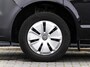 Volkswagen Transporter 2.0 TDI L2H1 28 laadruimte bekleed, 3-zits