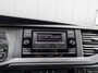 Volkswagen Transporter 2.0 TDI L2H1 28 laadruimte bekleed, 3-zits