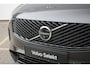 Volvo XC90 T8 Plug-in hybrid AWD Ultra Dark | High End Audio by Bowers & Wilkins | Luchtvering | Nappa leder interieur | Gelaagde zijruiten | Semi Electrische Trekhaak| Voorstoelen met Massage Functie | Adaptive Cruise & Pilot Assist |