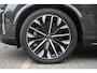 Volvo XC90 T8 Plug-in hybrid AWD Ultra Dark | High End Audio by Bowers & Wilkins | Luchtvering | Nappa leder interieur | Gelaagde zijruiten | Semi Electrische Trekhaak| Voorstoelen met Massage Functie | Adaptive Cruise & Pilot Assist |