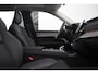Volvo XC90 T8 Plug-in hybrid AWD Ultra Dark | High End Audio by Bowers & Wilkins | Luchtvering | Nappa leder interieur | Gelaagde zijruiten | Semi Electrische Trekhaak| Voorstoelen met Massage Functie | Adaptive Cruise & Pilot Assist |