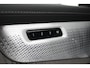 Volvo XC90 T8 Plug-in hybrid AWD Ultra Dark | High End Audio by Bowers & Wilkins | Luchtvering | Nappa leder interieur | Gelaagde zijruiten | Semi Electrische Trekhaak| Voorstoelen met Massage Functie | Adaptive Cruise & Pilot Assist |