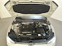 Volkswagen Golf 1.5 TSI Life Business Alcantara LED Sfeerverlichting Parkeersensoren