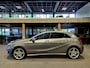 Mercedes-Benz A-klasse 180 Ambition Automaat | Trekhaak | Airco | Cruise | Stoelverw. | Navi-Carplay/Android