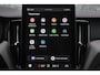 Volvo XC60 T6 Recharge AWD Essential -- IntelliSafe Assist & Surround - Achteruitrijcamera - Lederen bekleding - Verwarmde voorstoelen, stuur & achterbank - Parkeersensoren voor & achter - Extra getint glas - 19' LMV