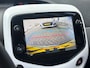 Citroën C1 5-deurs Millenium Feel 1.0 e-VTi 72pk | TWO-TONE! | APPLE CARPLAY / ANDROID AUTO | CAMERA | EXTRA GETINTE RAMEN | LEDEREN STUUR |