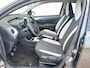 Citroën C1 5-deurs Millenium Feel 1.0 e-VTi 72pk | TWO-TONE! | APPLE CARPLAY / ANDROID AUTO | CAMERA | EXTRA GETINTE RAMEN | LEDEREN STUUR |