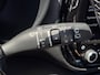 Kia e-Soul ExecutiveLine 64 kWh Navigatie | Trekhaak | Stoelverwarming en verkoeling
