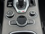 Alfa Romeo Stelvio 2.0 T AWD Ti | Stoel/Stuurverwarming | 20" Velgen | Camera