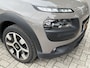 Citroën C4 Cactus Benzine 82 Pk * Navigatie * Achteruitrij Parkeer Camera en Sensoren * Climate & Cruise ontrol * Vingerhoets; Vierde Generatie Eersteklas Service. Al meer dan 100 jaar een begrip in de Brabantse Kempen