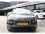 Citroën C4 Cactus Benzine 82 Pk * Navigatie * Achteruitrij Parkeer Camera en Sensoren * Climate & Cruise ontrol * Vingerhoets; Vierde Generatie Eersteklas Service. Al meer dan 100 jaar een begrip in de Brabantse Kempen