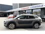 Citroën C4 Cactus Benzine 82 Pk * Navigatie * Achteruitrij Parkeer Camera en Sensoren * Climate & Cruise ontrol * Vingerhoets; Vierde Generatie Eersteklas Service. Al meer dan 100 jaar een begrip in de Brabantse Kempen