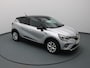 Renault Captur E-Tech Hybrid 145pk Intens Pack parking