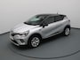 Renault Captur E-Tech Hybrid 145pk Intens Pack parking